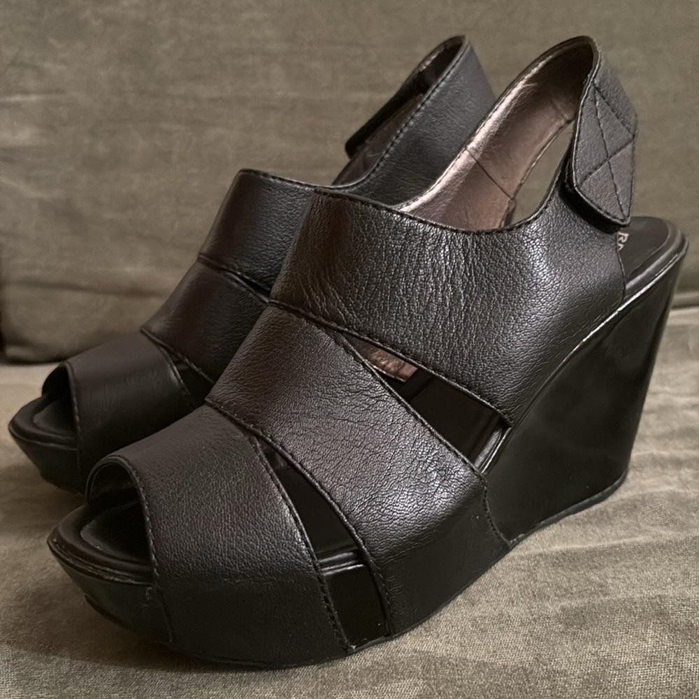 Kenneth Cole Reaction, Black Leather, Size 8.5